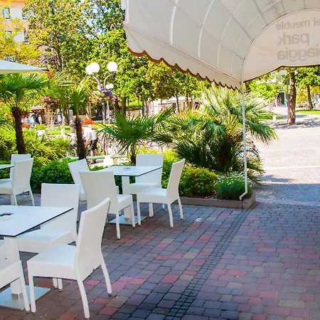 מלון Park גראדו